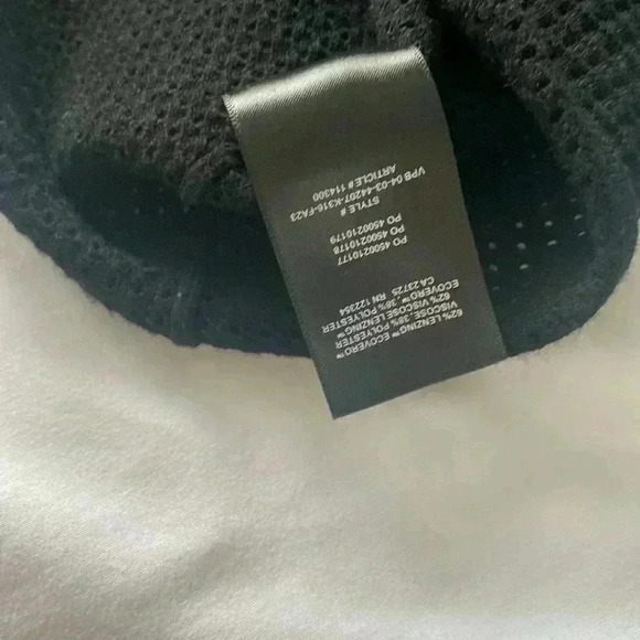 Wilfred Rosetta Cropped Sweater, black sweater size L - Picture 8 of 10